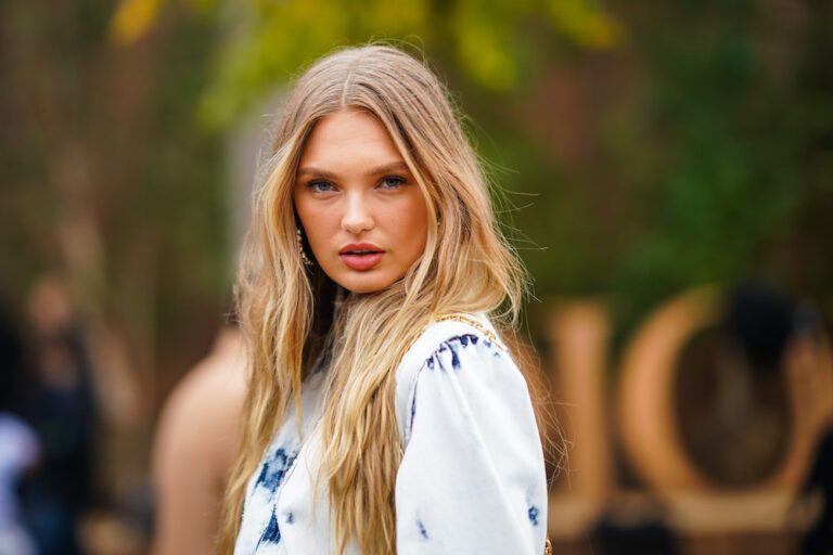 Romee Strijd is bevallen en ze deelt meteen deze super schattige foto op Instagram