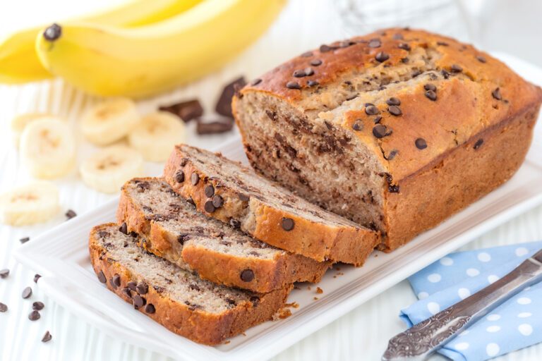 Met dit bananenbrood recept ben jij binnen vijf minuten ready to go