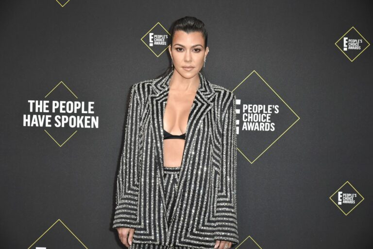 Oke dan: er bestaat nu een geurkaars die ruikt naar het orgasme van Kourtney Kardashian