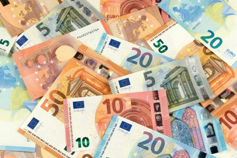 10 dingen waarvan jij je pas realiseert dat ze duur zijn als je ze zelf moet gaan betalen