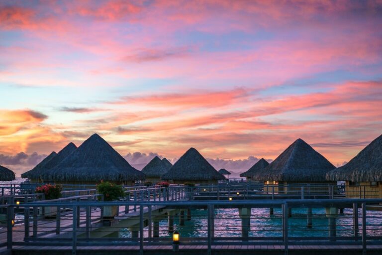 Deze look-a-like Malediven hotspot is perfect voor een vakantie met de meiden