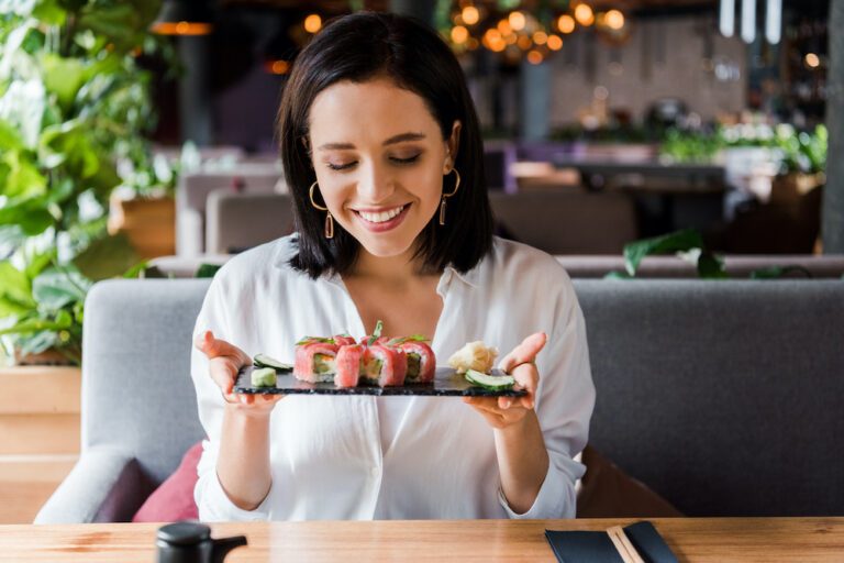 17 herkenbare momenten tijdens all you can eat sushi