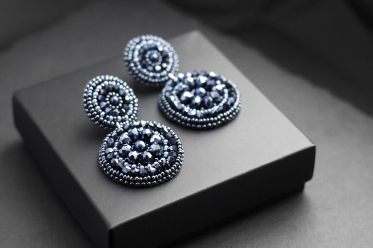 Pretty please: 11 x leukste statement oorbellen
