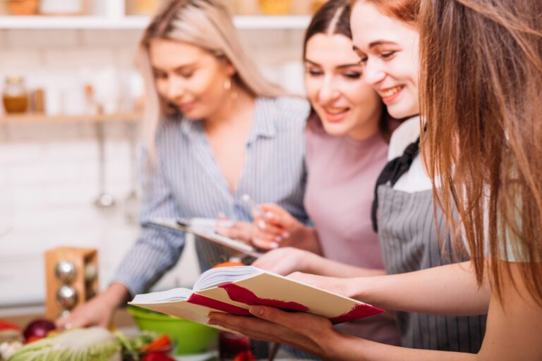 3x kookboeken voor studenten waarmee je z&oacute; een makkelijke maaltijd op tafel zet