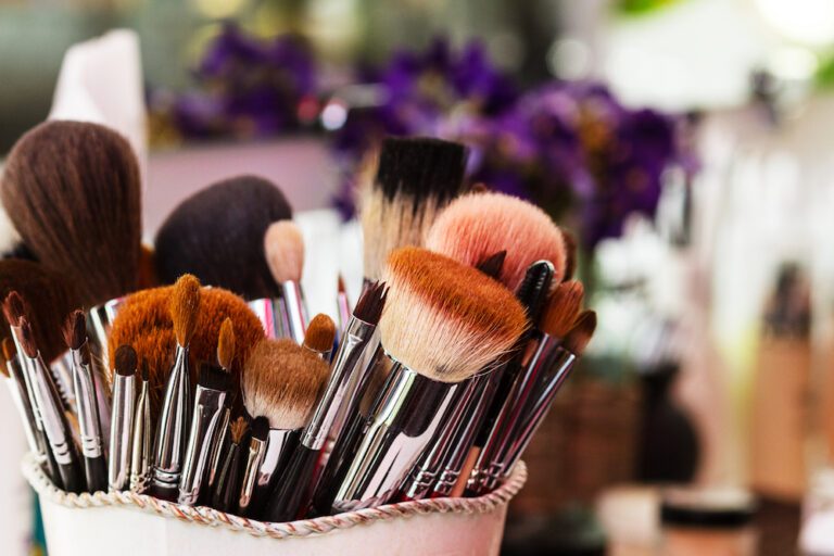 Deze make-up tools mogen niet ontbreken in jouw beauty routine