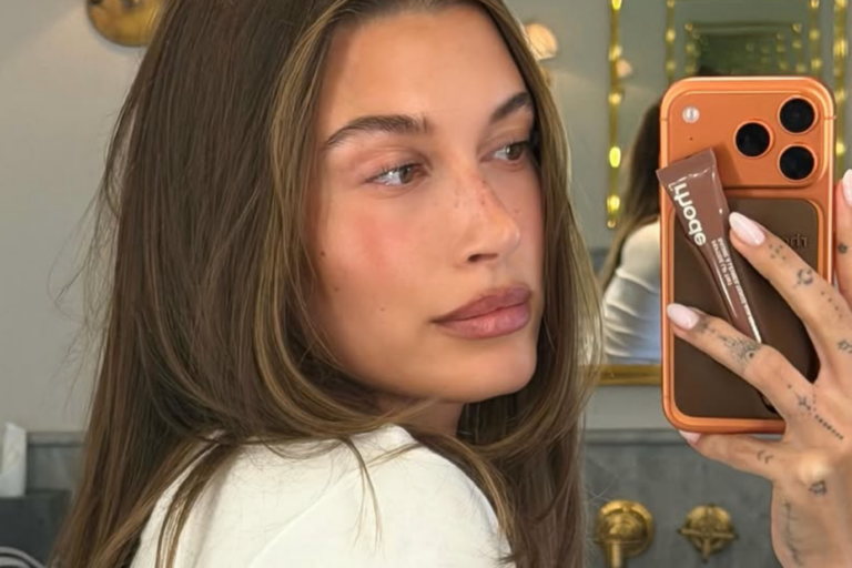 Hailey Bieber