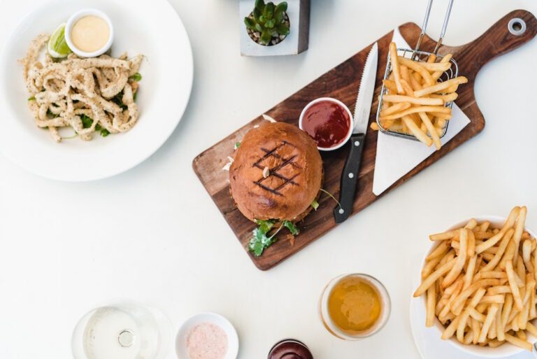 Vergeet high tea, want er bestaat nu high friet