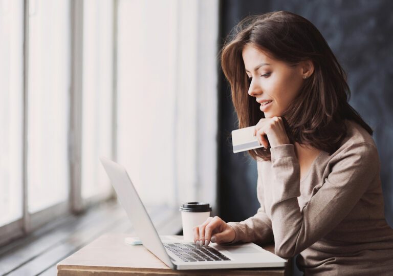 Met deze 13 tips bespaar je makkelijk je geld