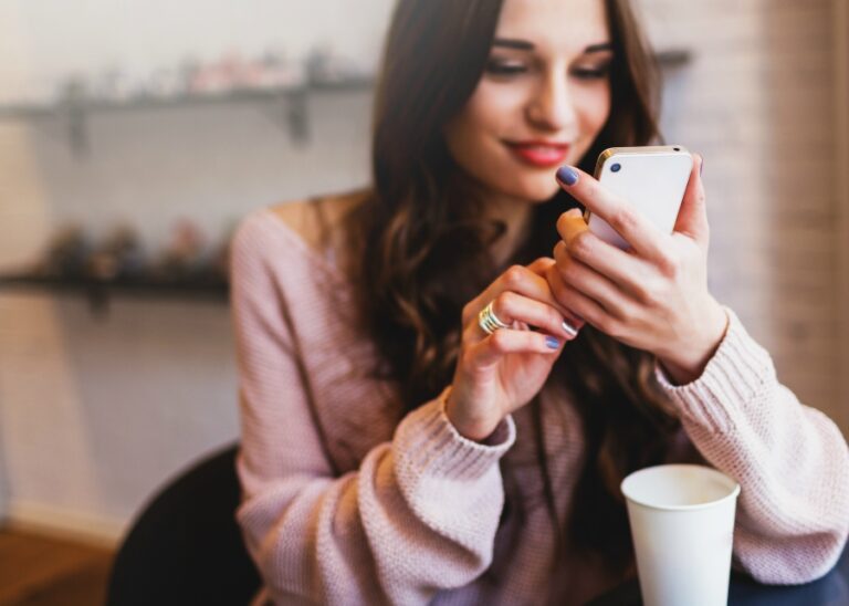 Dit zijn de do&rsquo;s & dont&rsquo;s voor het appen met je crush