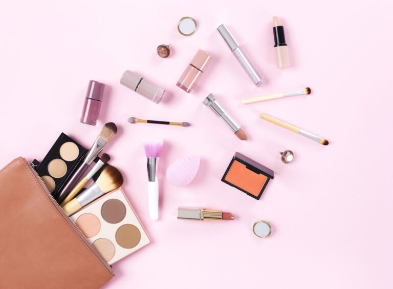 Dit zijn de make-up producten waar celebs bij zweren