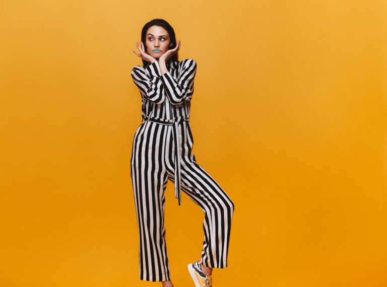6 jumpsuit problemen die elk meisje herkent