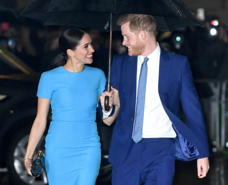 James Corden&rsquo;s carpool karaoke: prins Harry openhartig over daten met de royal family en de toxic Britse pers