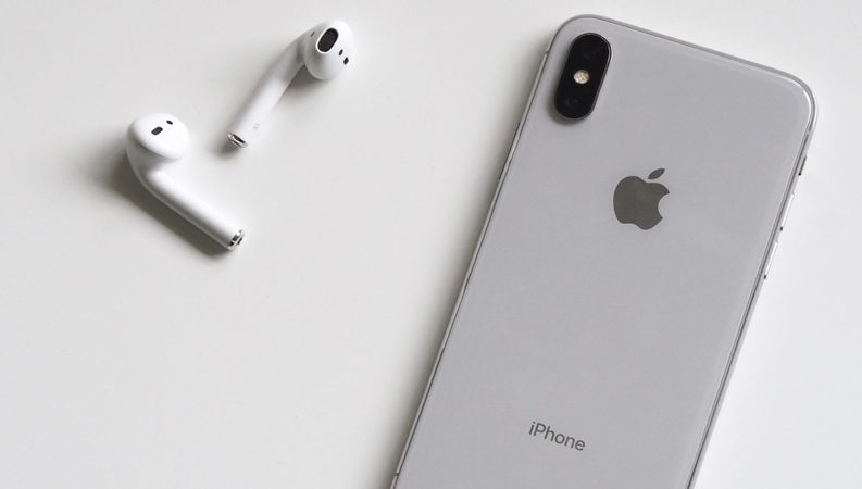 AirPods schoonmaken: zo vaak moet het (en zo doe je dat)