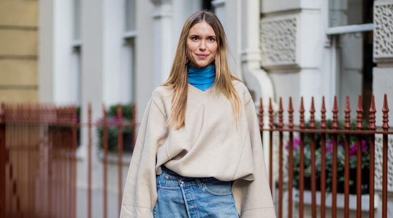 Koud? Dit zijn de 8 allerfijnste colletjes om onder alles aan te trekken