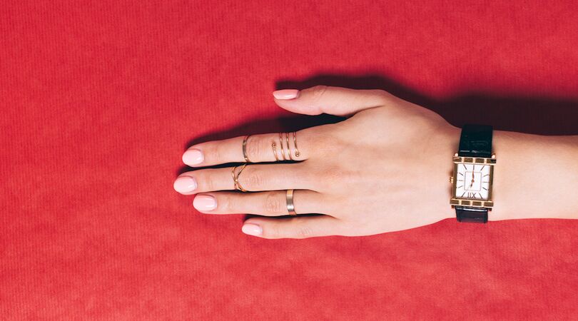 Lifehack: met deze trucjes meet jij je ringmaat thuis