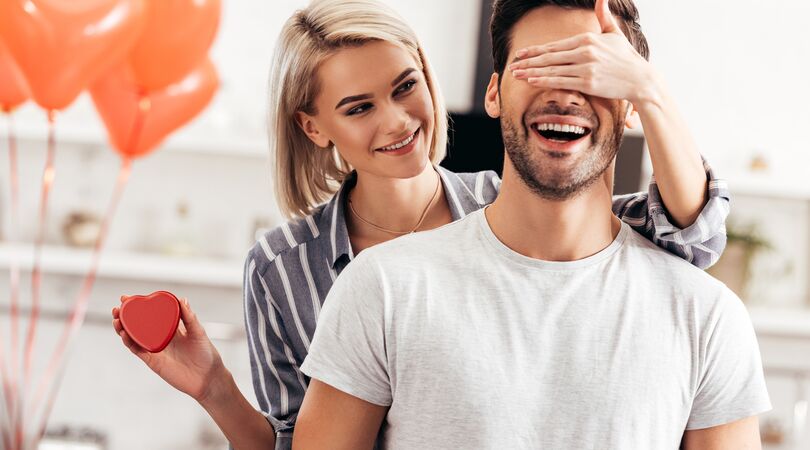 9 idee&euml;n hoe jij jouw lover kan verrassen op Valentijnsdag