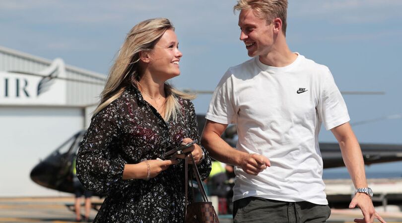 Frenkie de Jong en Mikky Kiemeney hebben groot nieuws