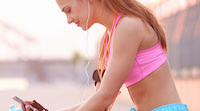 9 fijne &eacute;n gratis sportapps voor thuis workouts