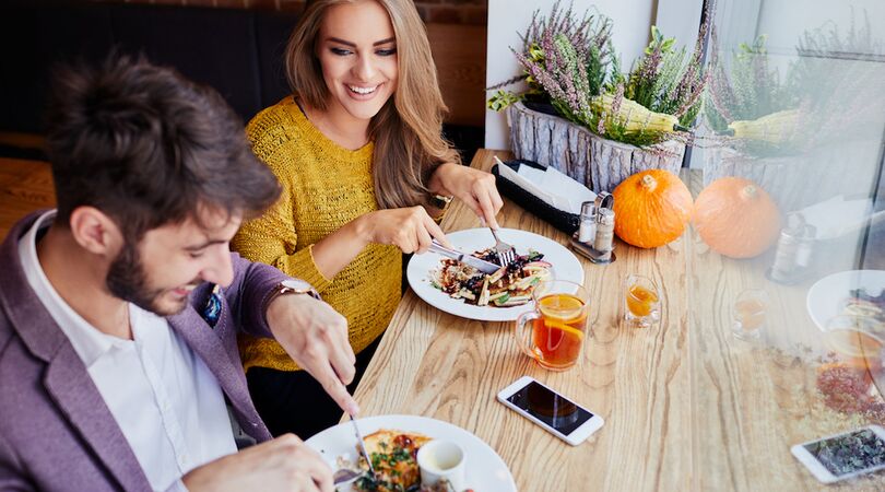 7 goede gespreksonderwerpen voor een date