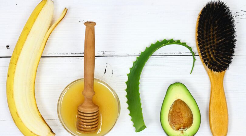5 x natuurlijke maskers voor droog haar om zelf thuis te maken
