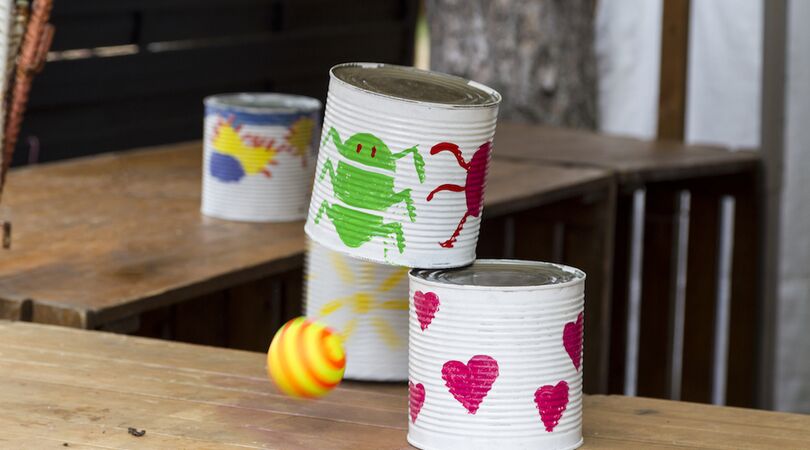 Dit zijn de leukste oud-Hollandse spelletjes om thuis te doen tijdens Koningsdag 2020