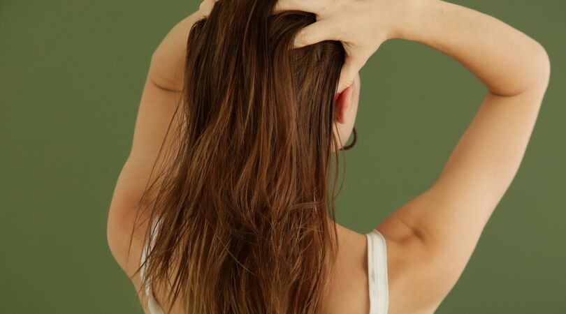 No Poo-challenge: dit is wat er gebeurt als jij jouw haar minder vaak wast