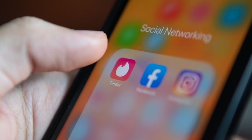 Yay! Binnenkort kan je via Tinder videobellen