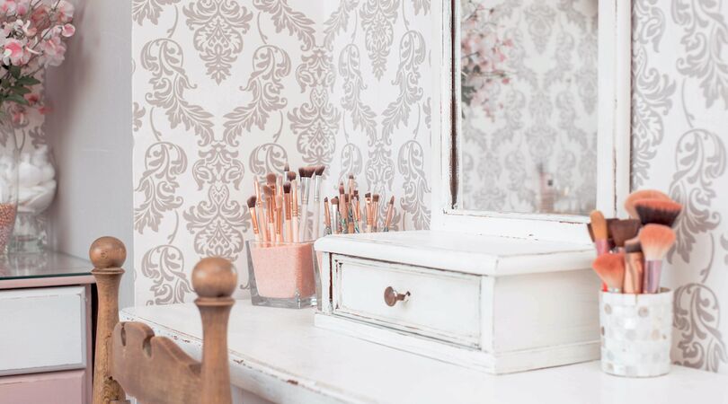 Met deze items maak jij jouw make-uphoekje instaproof
