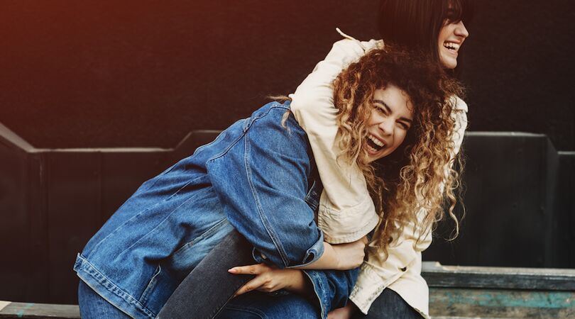 Dit is wat jouw sterrenbeeld zegt over hoe jij bent als vriendin