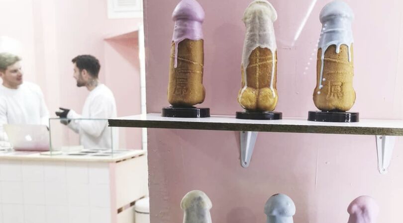 Wafels eten die een wel hele bizarre vorm hebben: het kan in deze hoofdstad