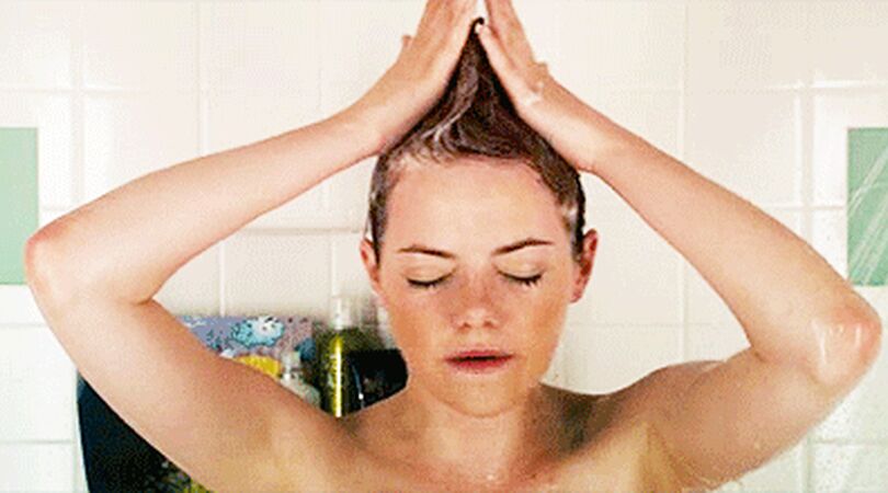 13 dingen die iedereen stiekem doet als er niemand thuis is