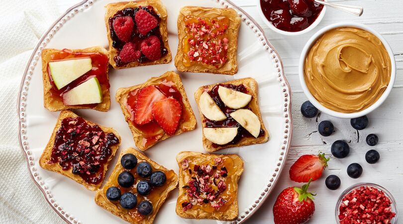 Dit zijn de (bijzonderste en) lekkerste combinaties met pindakaas