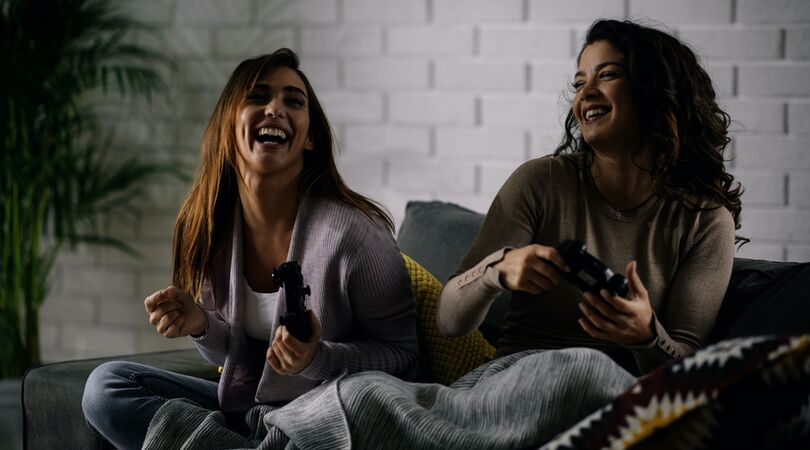 Dit is waarom samenwonen met je bestie een top idee is