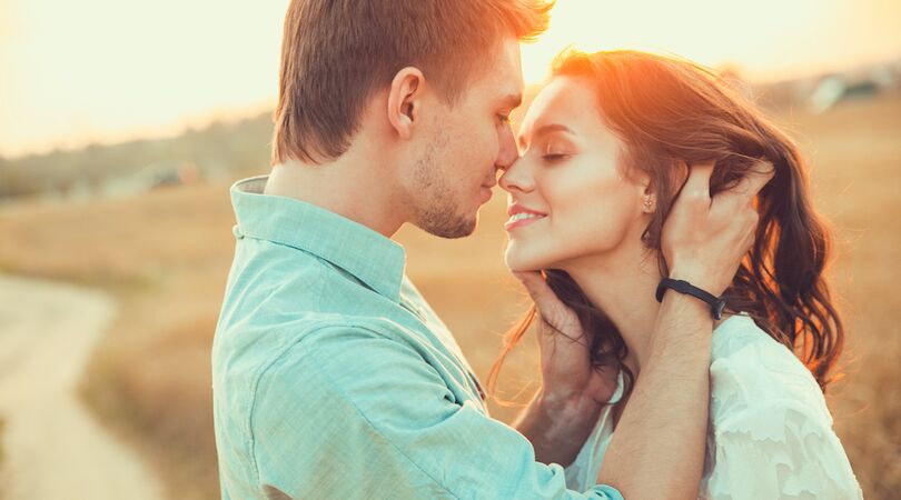 Cheek2Cheek is d&eacute; nieuwe datingapp die matches maakt op basis van poep