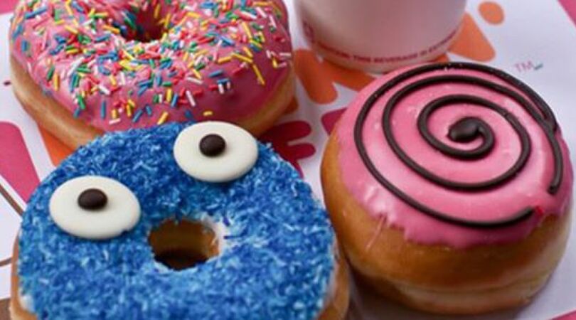 Donut lovers opgelet: Dunkin&rsquo; Donuts opent drive thru