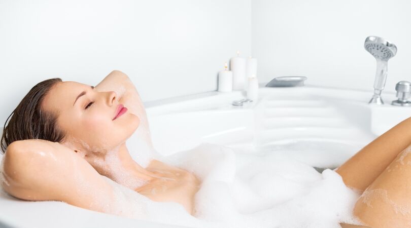 Self care avond? Met deze tips maak je een feestje van je bad