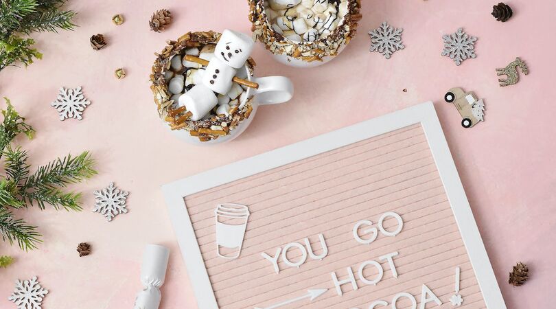 Yummy! Zo maak je een goddelijke kop chocolademelk met een chocolate bomb