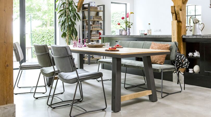Een eetbank in je interieur? Dit is waarom dat zo populair is