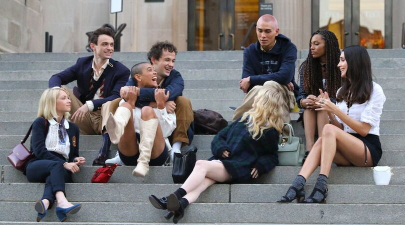 De nieuwe Gossip Girl-cast vertelt de eerste details over de reboot