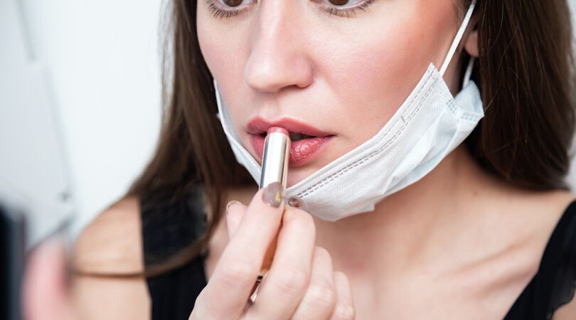 Dit zijn de mooiste long lasting lipsticks (voor onder je mondkapje)