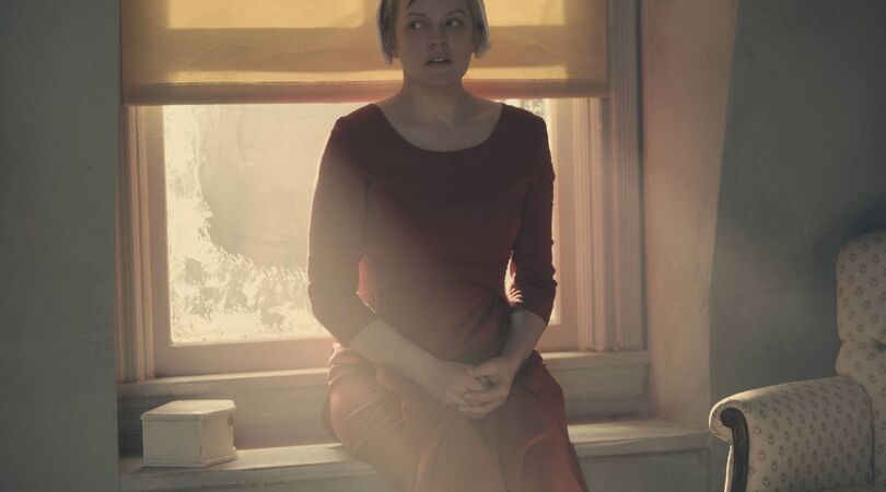 The Handmaid&rsquo;s Tale seizoen 4 is onderweg en ook seizoen 5 is bevestigd