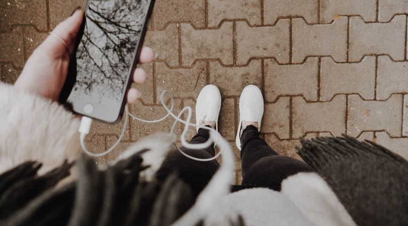 Dit zijn onze favoriete witte sneakers voor het voorjaar van 2021