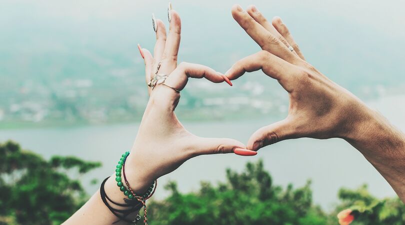 Oudste, middelste, jongste of enig kind? Dit zegt het over je liefdesleven