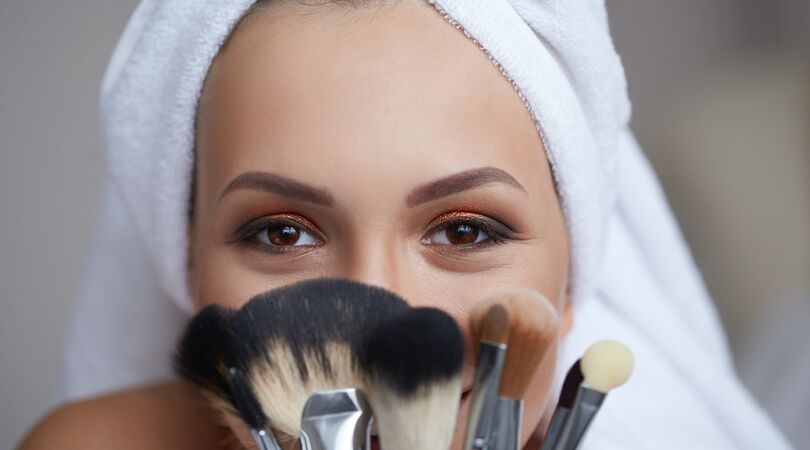 Deze tinten oogschaduw passen het beste bij jouw oogkleur