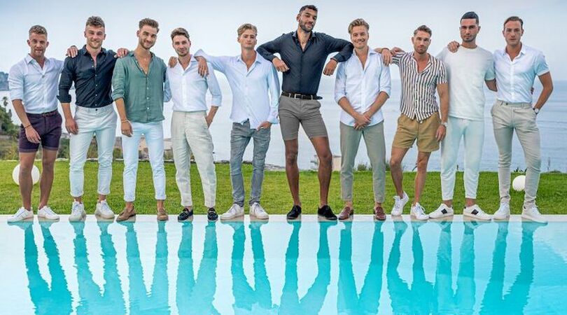 Prince Charming-Sezer brengt en videoclip uit voor zijn eigen prins op het witte paard