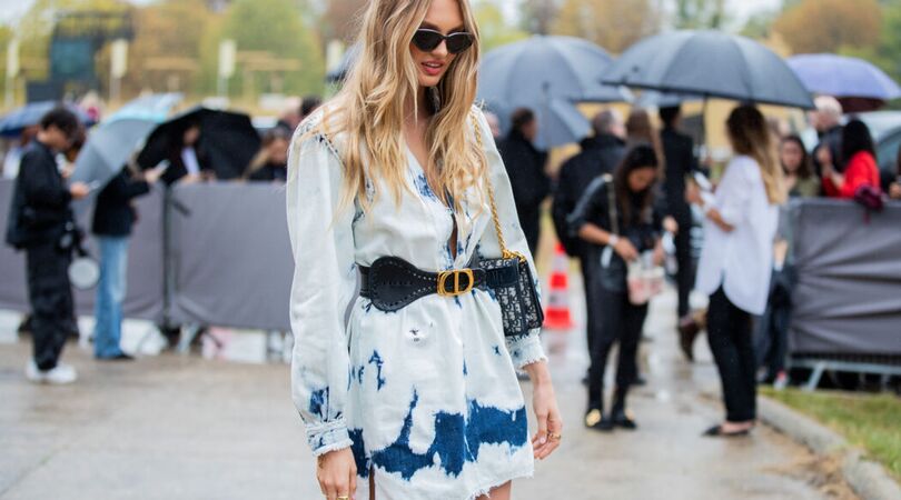 10 x onmisbare tie-dye items voor happy feelings in 2021