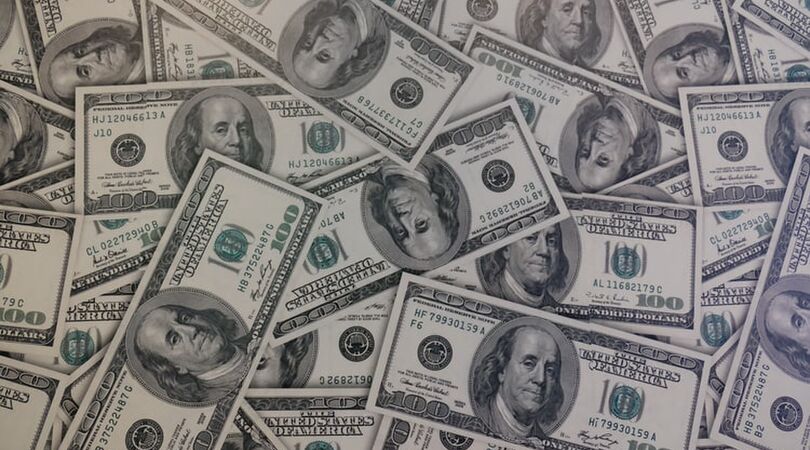 Dit is het gigantische salaris van Temptation Island USA-presentator Mark Walberg