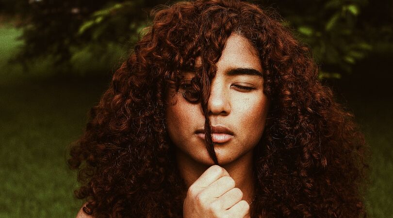 Nieuwe TikTok haartrend! Gebruik rijstwater om je lokken te laten shinen