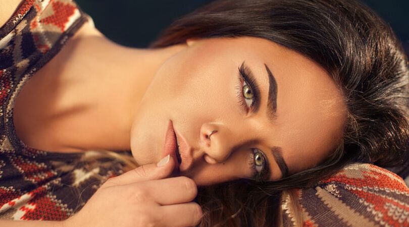 Ken jij deze 6 (heftige) wenkbrauwtrends nog?