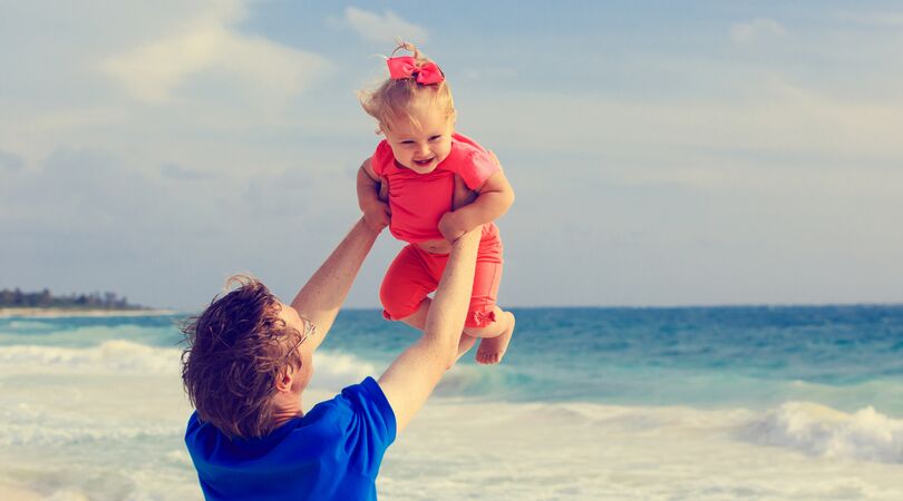 Instagram VS reality: deze vader photoshopt zijn kinderen in de meest hilarische situaties